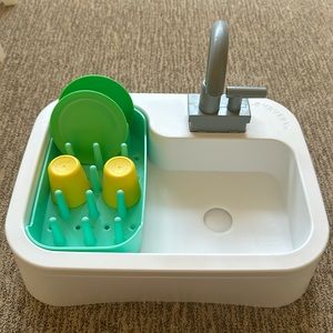 Lovevery Super Sustainable Sink months 25,26,27